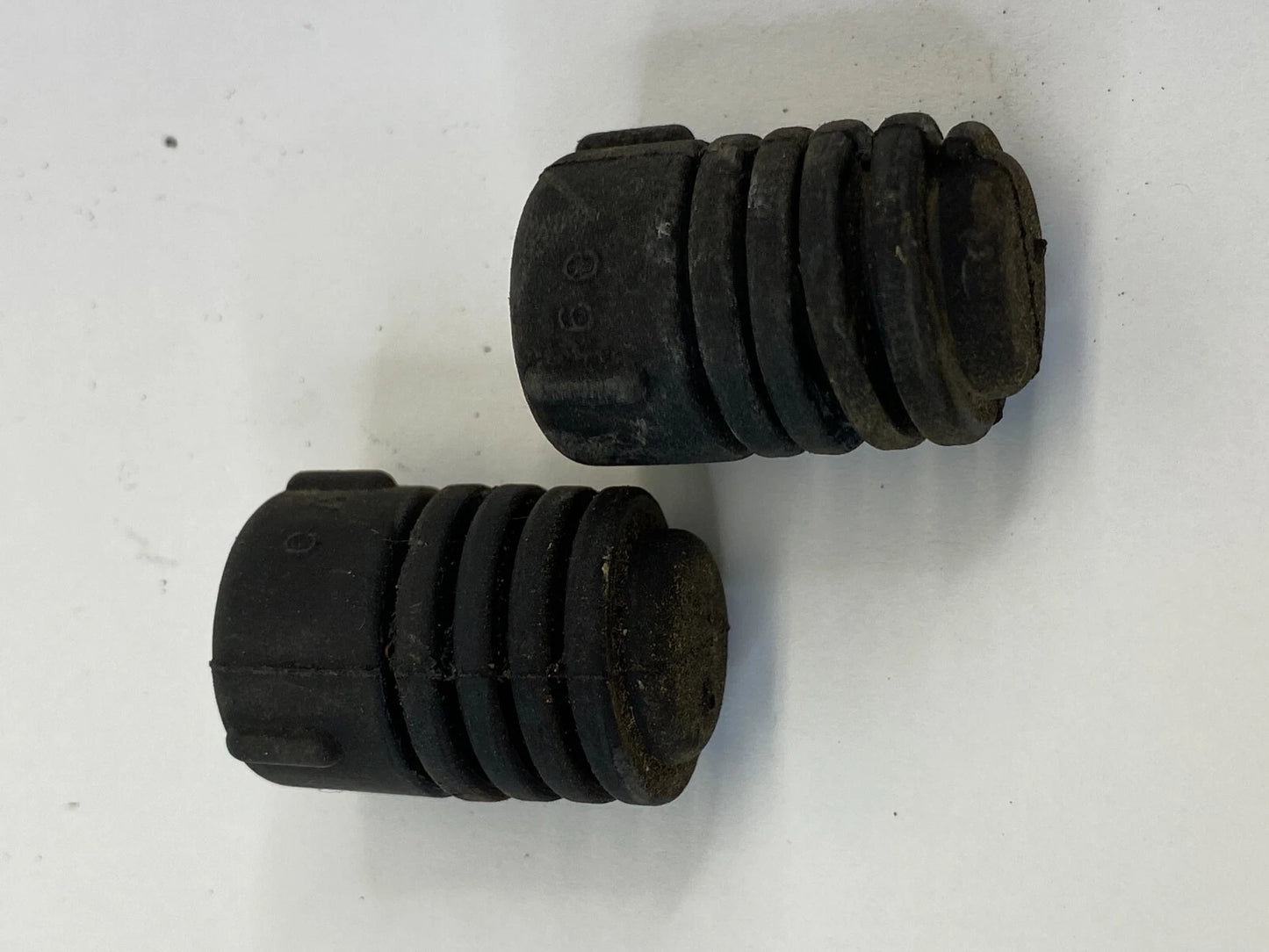 2007-2012 NISSAN ALTIMA REAR TRUNK DECK LID STOP BUFFER BUMPER STOPPER SET PAIR