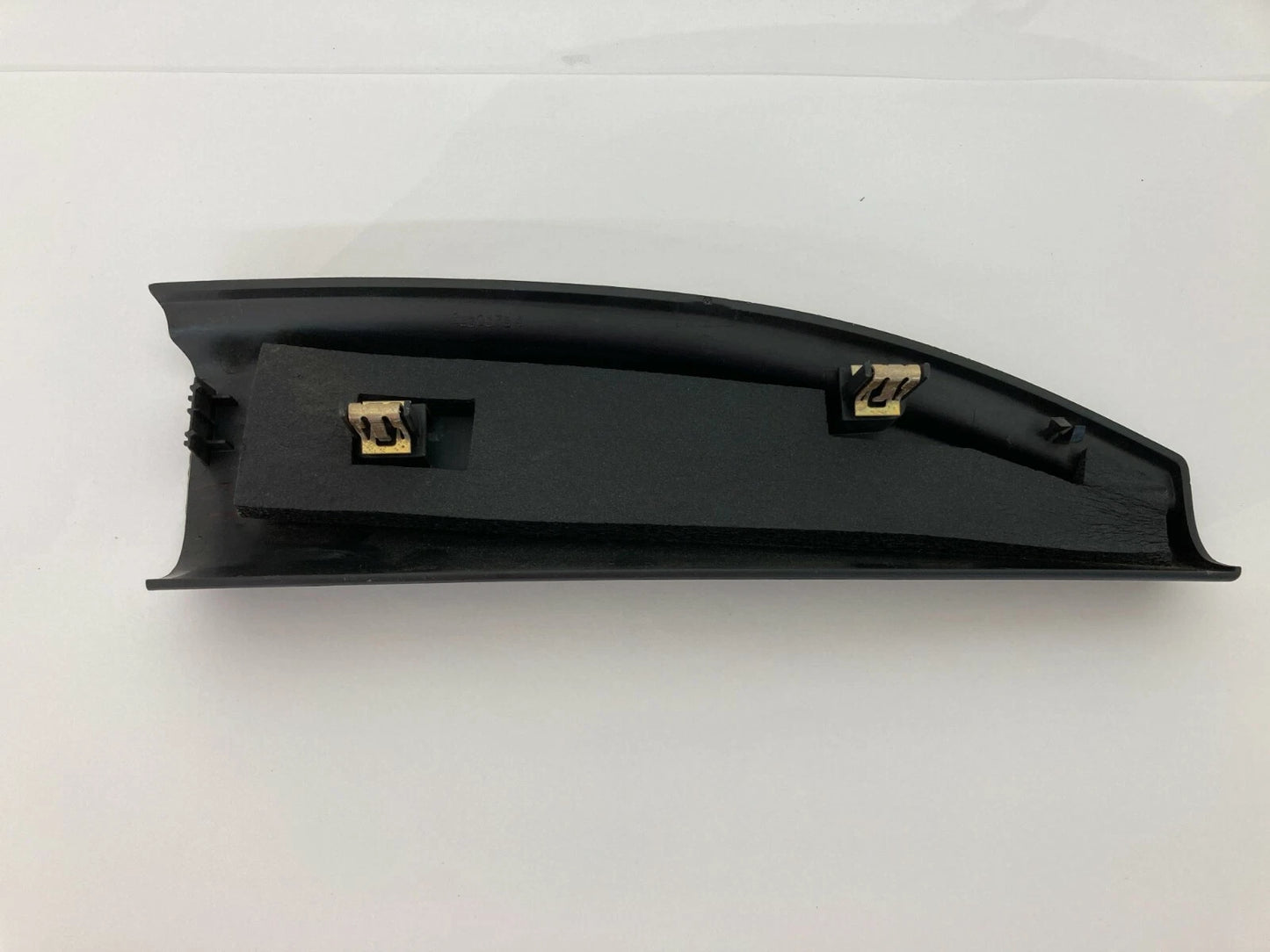 2007-2010 SATURN OUTLOOK REAR RIGHT PASSENGER INTERIOR DOOR UPPER TRIM COVER OEM