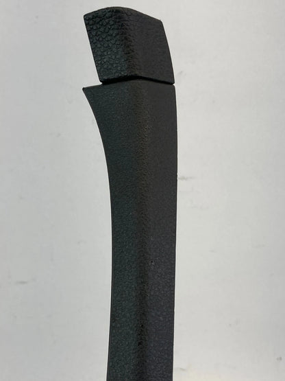 2006-2010 VOLKSWAGEN PASSAT INNER RIGHT KICK PANEL TRIM LINING TRIM 3C0-868-238