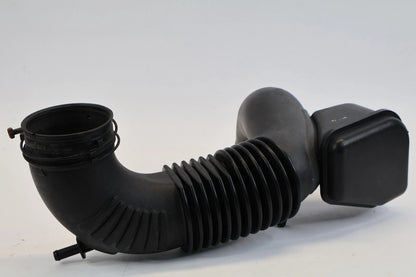 2011-2014 HYUNDAI SONATA 2.4L AIR CLEANER INTAKE DUCT HOSE TUBE OEM 28130-3Q160
