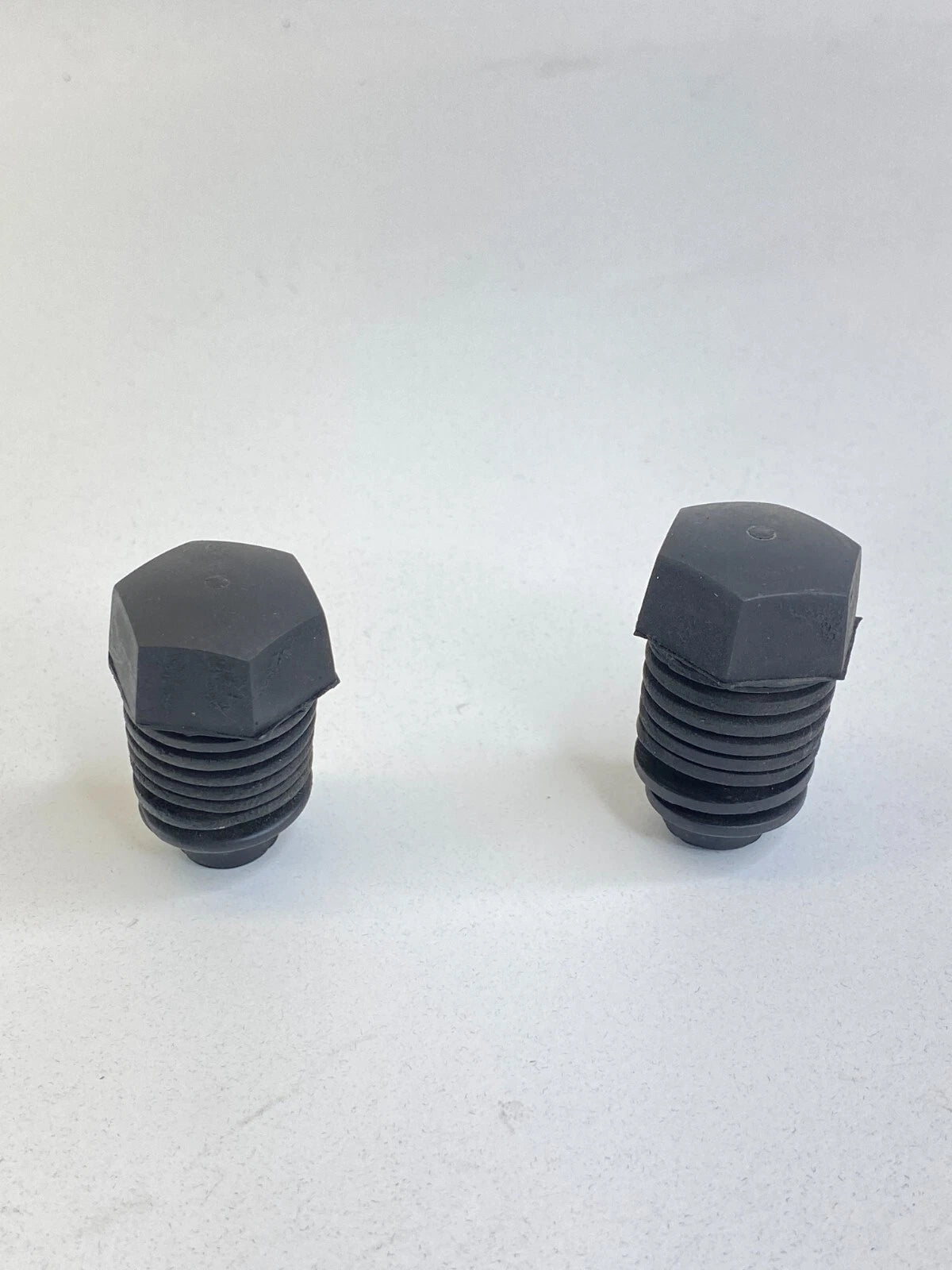 1996-2005 GMC SAFARI FRONT HOOD RUBBER CUSHION BUFFER STOPPER BUMPER PAIR OEM