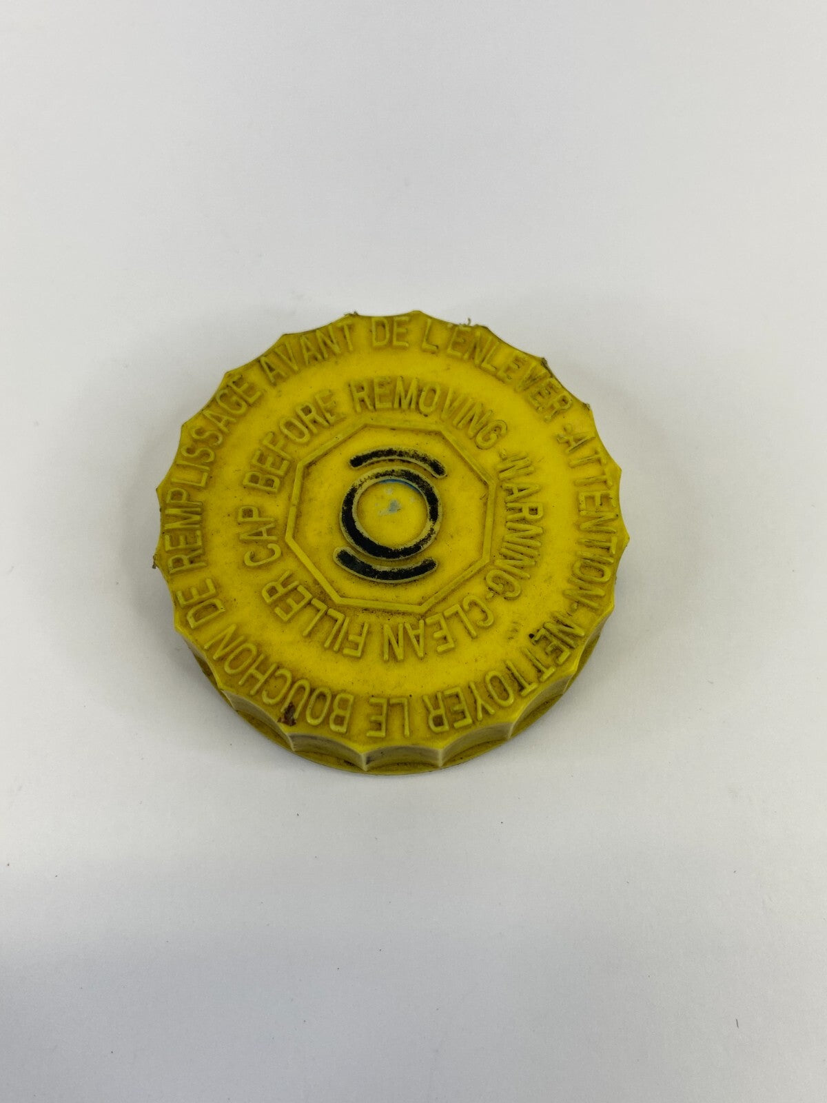 08-16 Chrysler Town & Country 3.6L Brake Fluid Cylinder Tank Cap 34666045 OEM