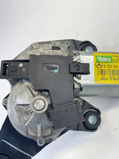 2006-2012 MERCEDES-BENZ R350 REAR GLASS WINDSHIELD WIPER MOTOR A2518200042 OEM