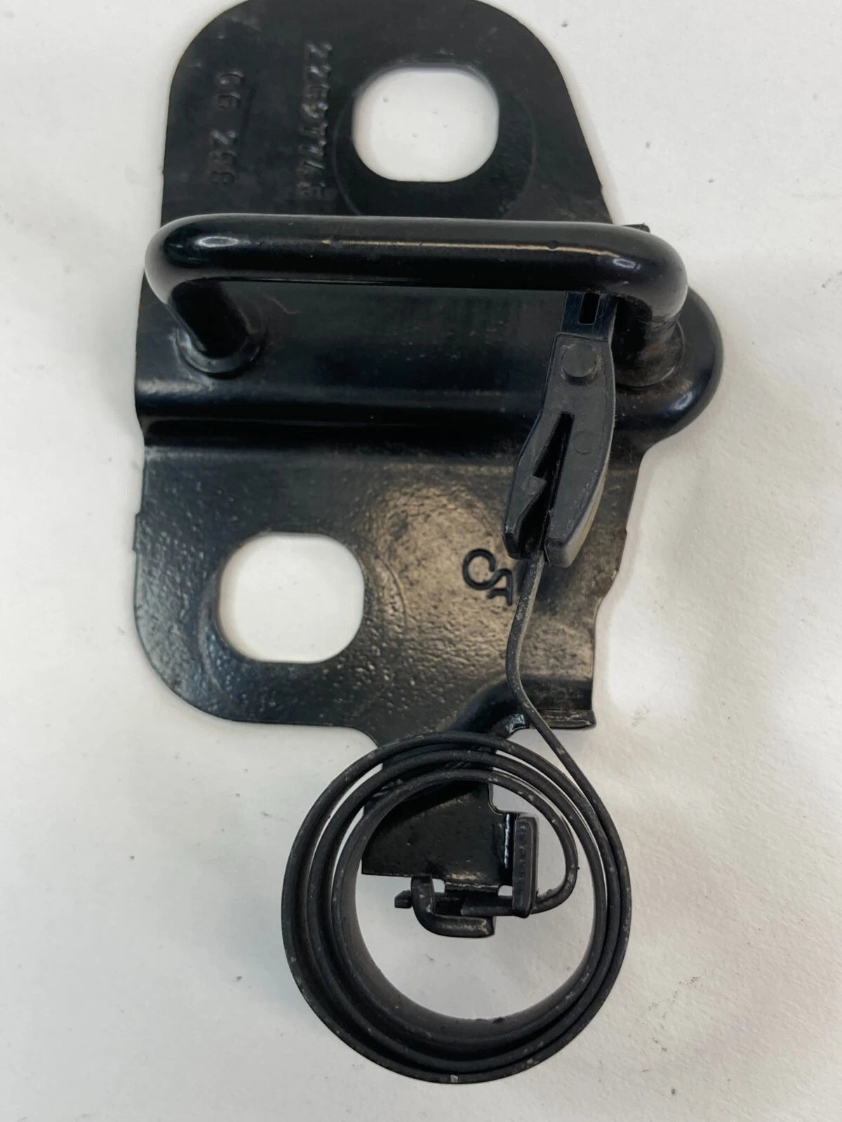 05-10 CHEVY COBALT COUPE REAR TRUNK DECK LID LIFTGATE LATCH STRIKER 22697745 OEM