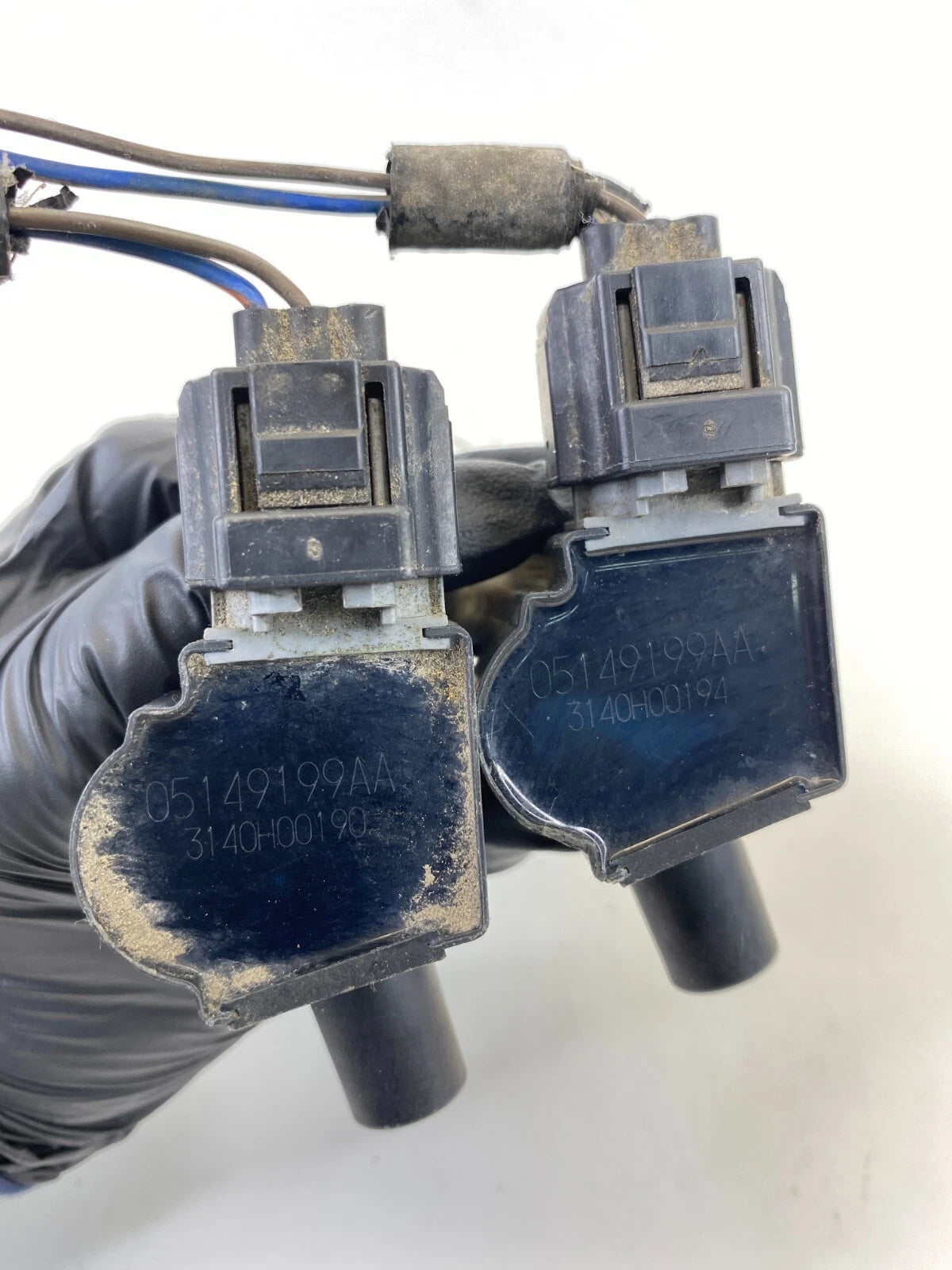 09-12 JEEP LIBERTY 09-10 COMMANDER 3.7L IGNITION COIL IGNITER PAIR SET OEM