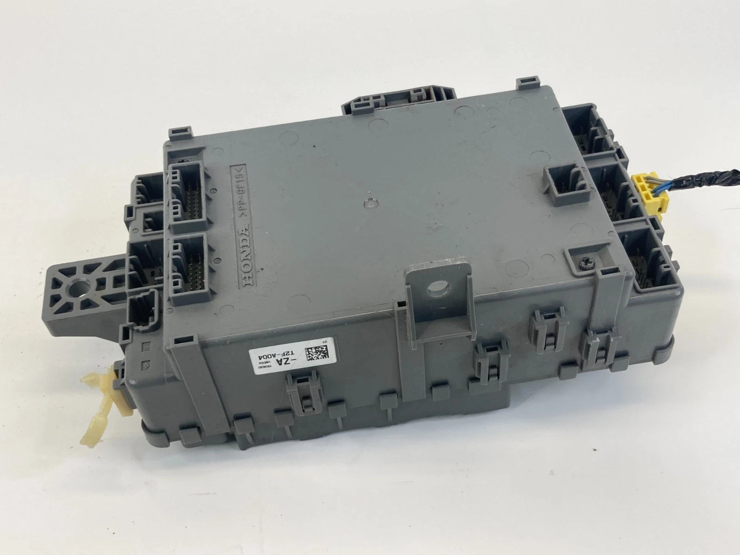 2013-2017 Honda Accord Sedan Interior Dash Fuse Relay Box Compartment T2F-A004