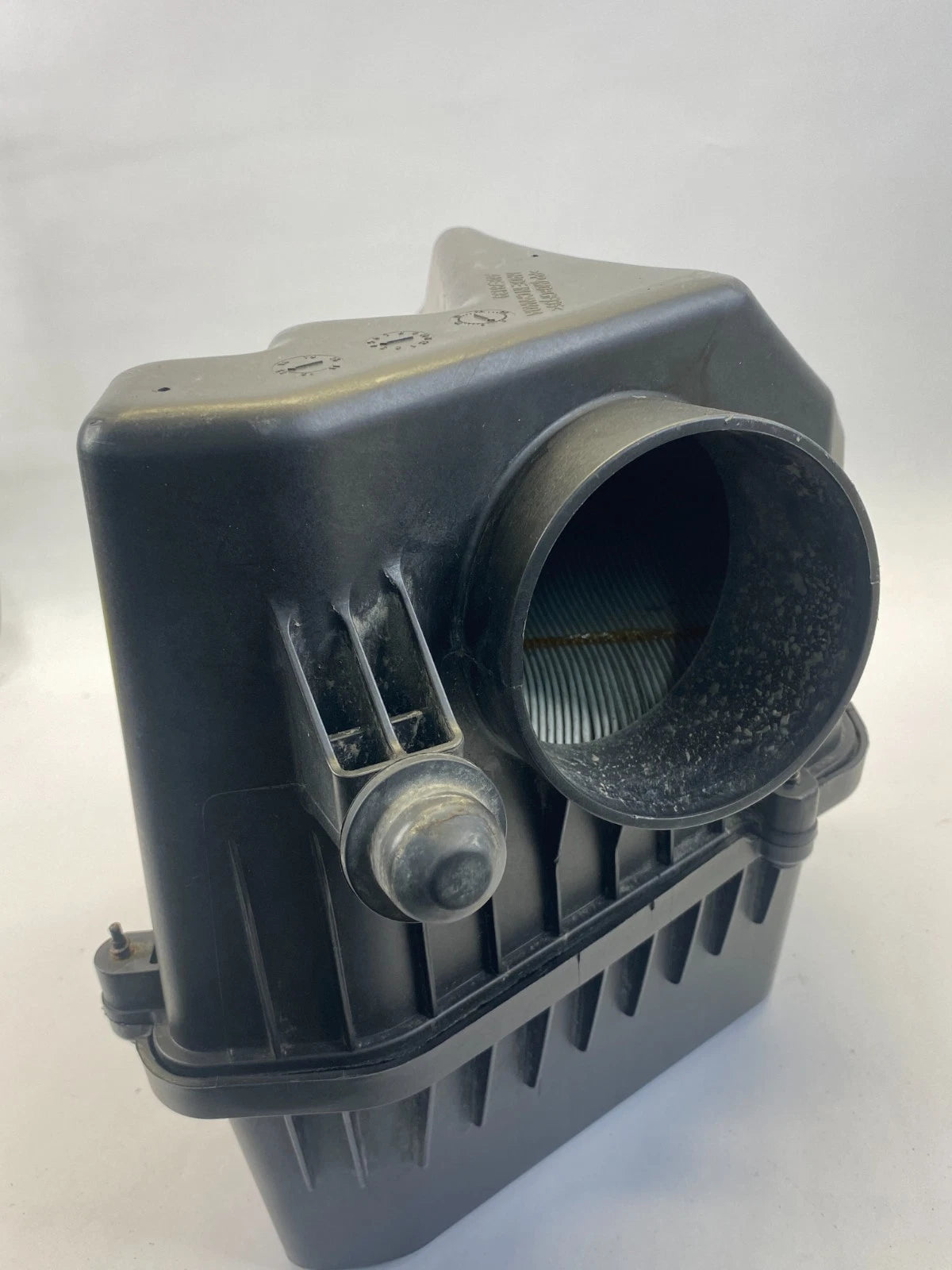 2012-2017 GMC TERRAIN 2.4L ENGINE AIR FILTER CLEANER BOX HOUSING OEM 20861417