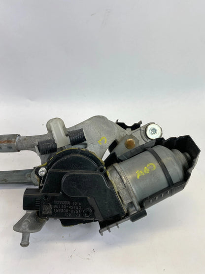 2006-2012 TOYOTA RAV4 FRONT WINDSHIELD WIPER MOTOR & LINKAGE ASSY 8511042150 OEM