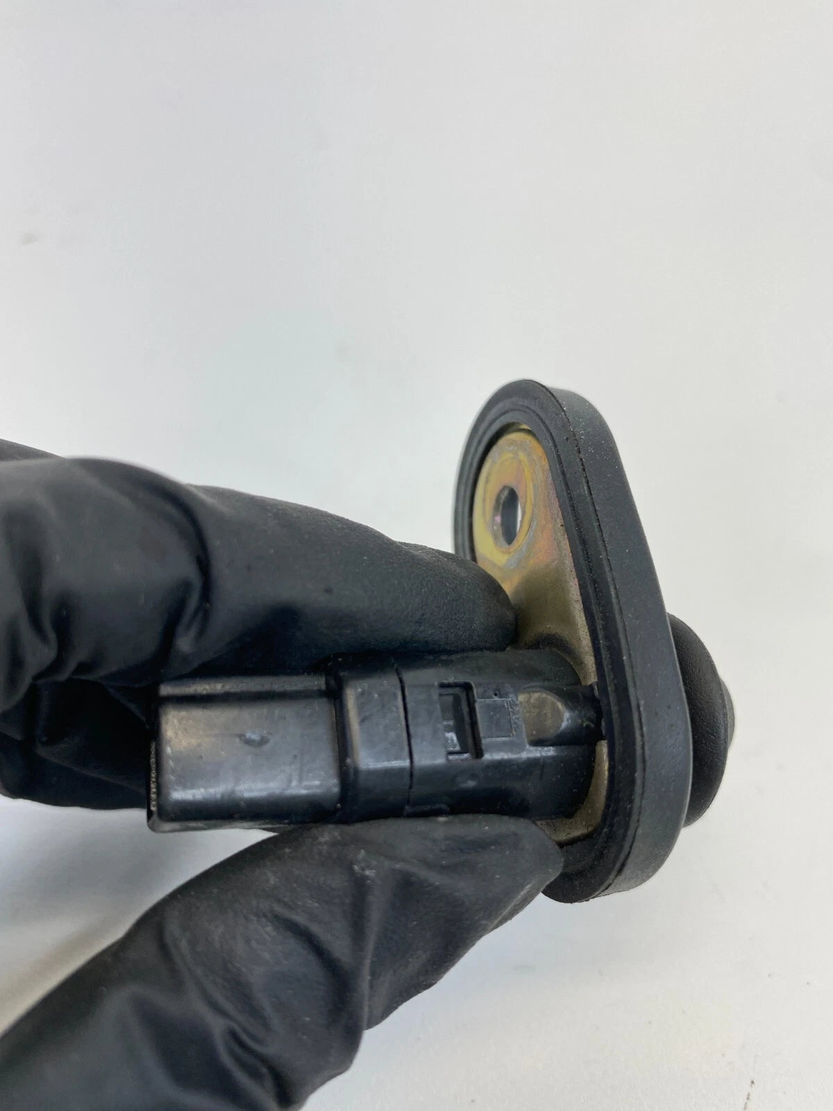 1999-2022 TOYOTA CAMRY LEFT OR RIGHT DOOR COURTESY LIGHT AJAR JAMB SENSOR SWITCH