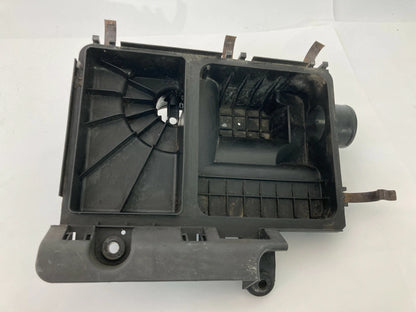 2004-2009 TOYOTA PRIUS 1.5L AIR INTAKE CLEANER BOX FILTER LOWER 1001406980