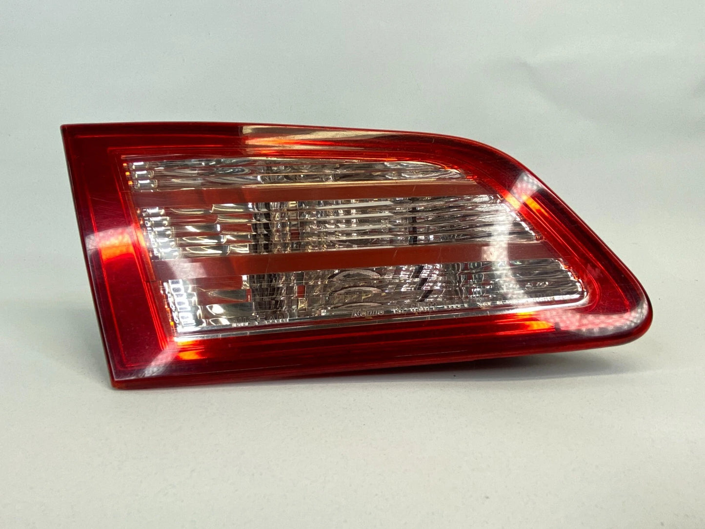 2003 2004 INFINITI G35 SEDAN REAR LEFT DRIVER SIDE TAIL LIGHT INNER TAILLIGHT