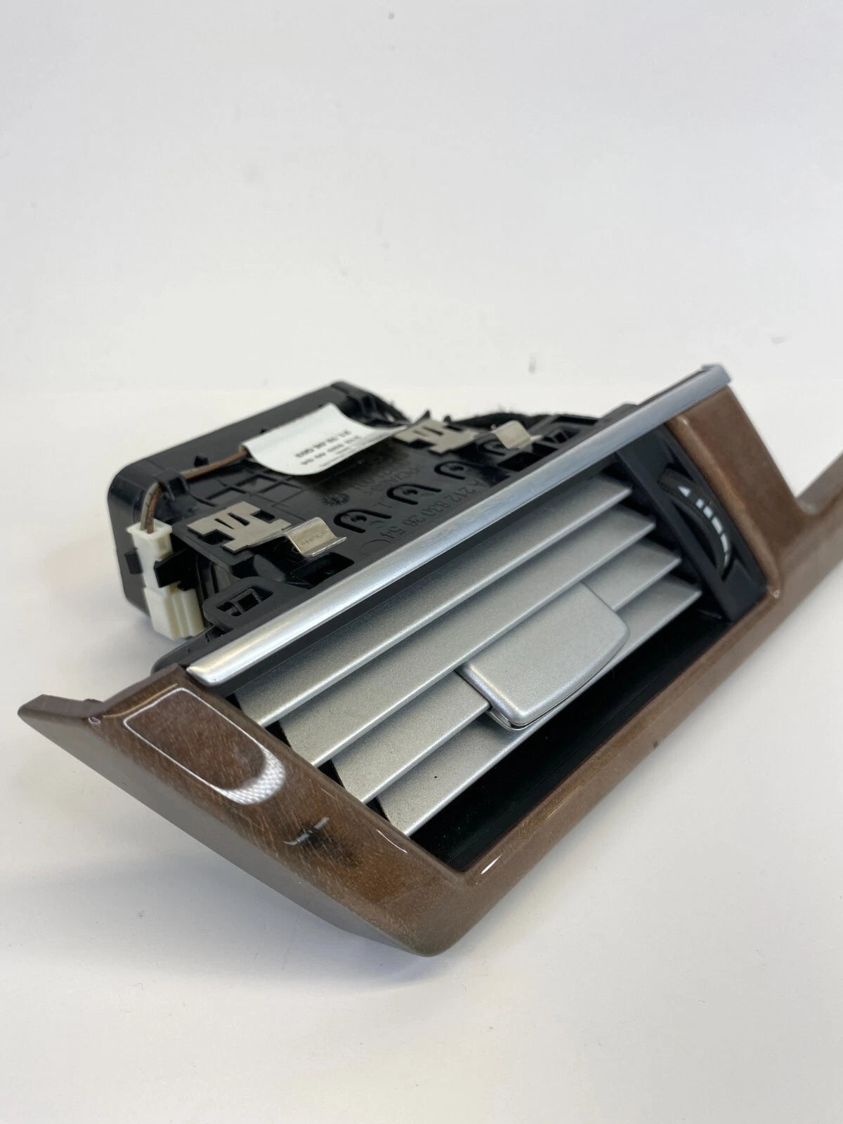 12-16 MERCEDES-BENZ E350 DASH LEFT DRIVER SIDE AC HEATER AIR VENT OUTLET GRILLE