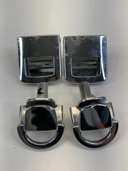 2009-2013 VW VOLKSWAGEN TIGUAN REAR CARGO AREA TIE DOWN HOOK SET 5N0-864-203 OEM