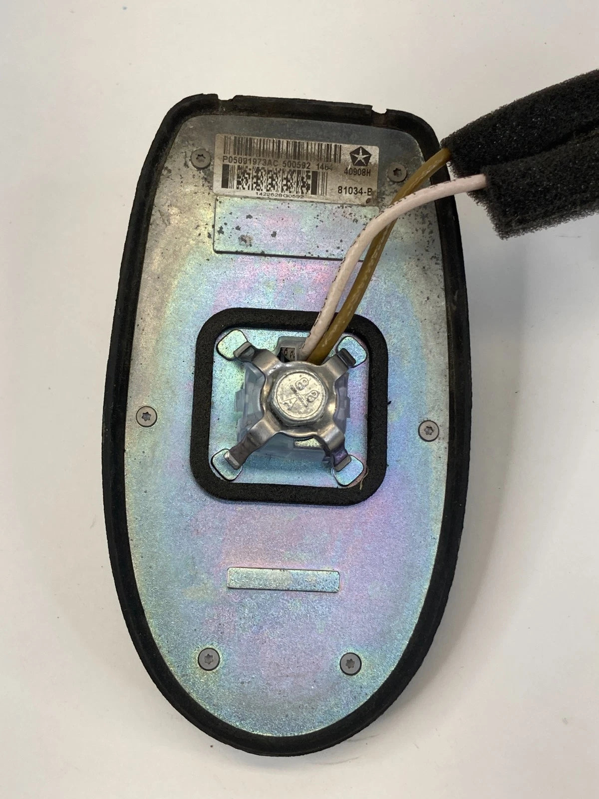 2013-2016 Dodge Dart Roof Mounted Radio Antenna Base 05091973AC OEM