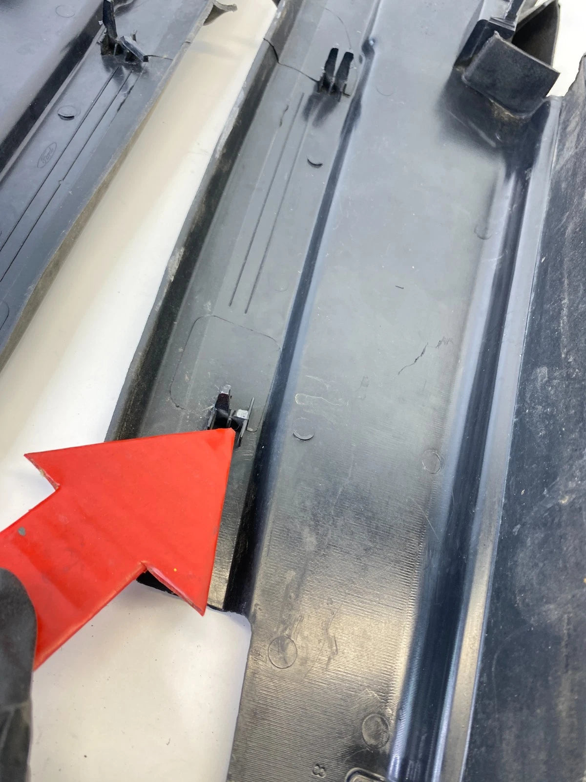 2011-2019 FORD EXPLORER FRONT LEFT & RIGHT FENDER UPPER LEDGE TRIM LEDGE COVER