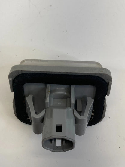 2007-2012 MAZDA CX-7 CX7 REAR TRUNK LICENSE PLATE LIGHT LAMP 130-61971 OEM