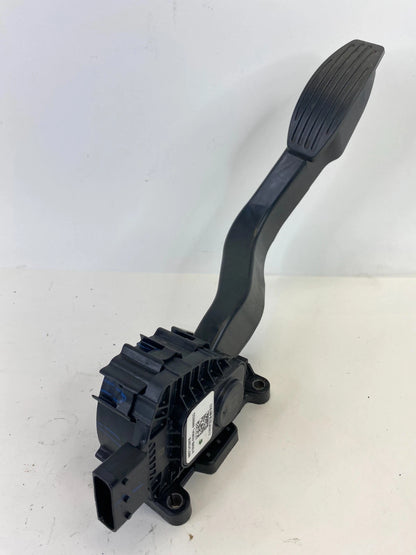 2012-2019 Fiat 500 1.4L AT Accelerator Gas Pedal 68073429AB OEM