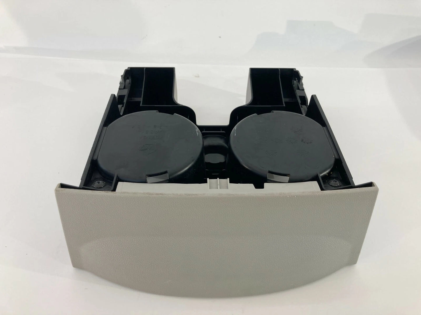 2009-2014 VOLKSWAGEN ROUTAN CENTER DASH LOWER CUP HOLDER CUPHOLDER ASSEMBLY OEM