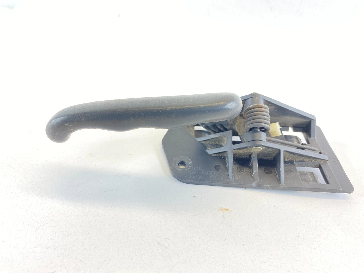 1999-2007 CHEVROLET SILVERADO 1500 LEFT DRIVER INNER DOOR HANDLE 15746473