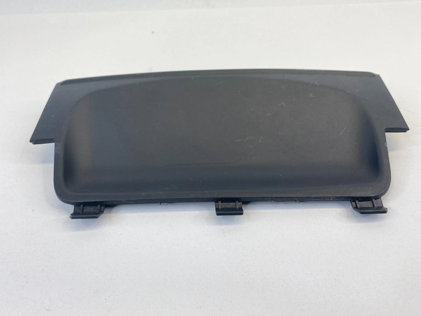 2007-2012 NISSAN VERSA LOWER INSTRUMENT PANEL COVER BEZEL TRIM 68413-EL00A OEM