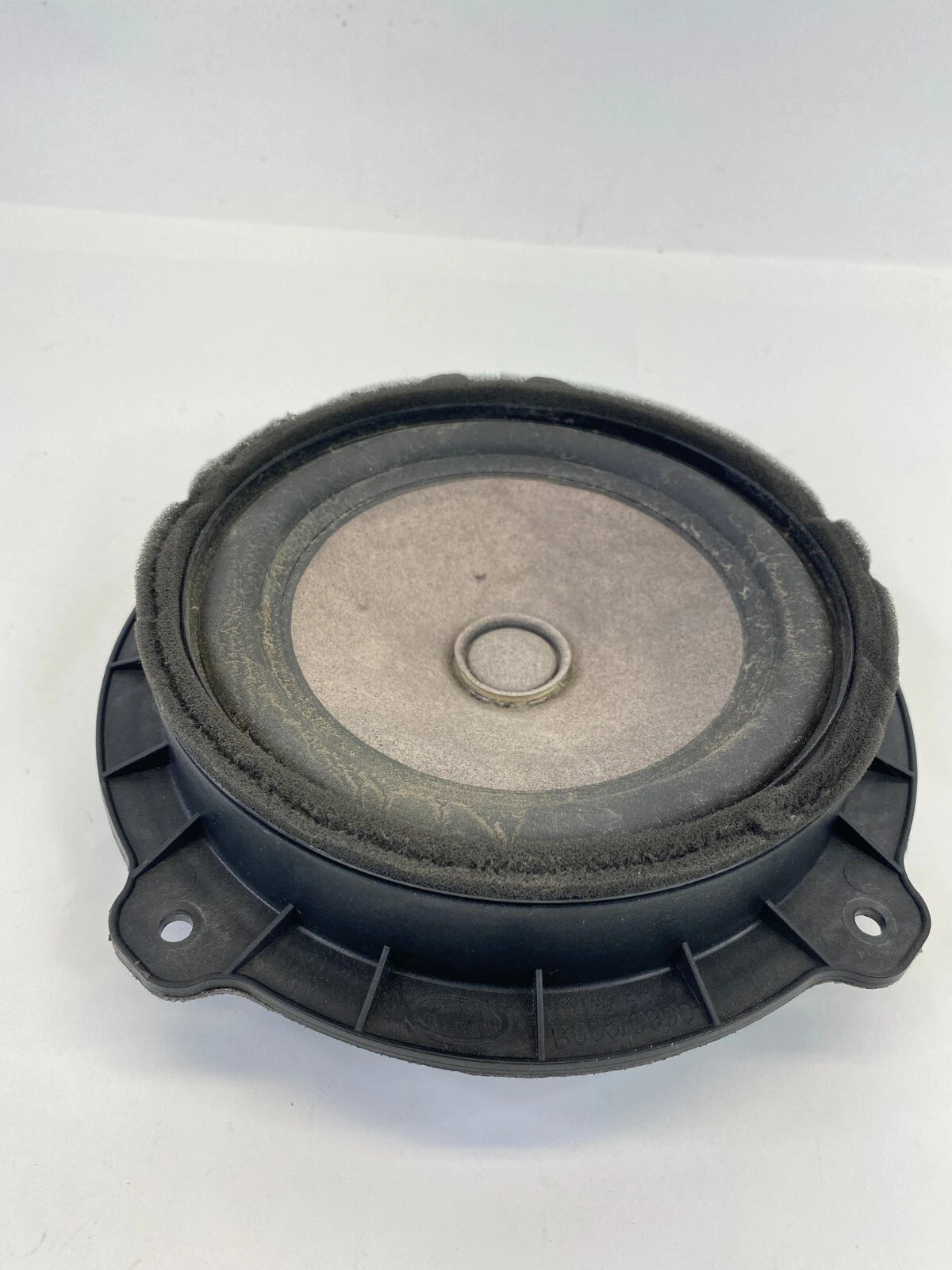2010 11 12 2013 KIA FORTE SEDAN FRONT LEFT DOOR AUDIO SPEAKER 96330-1M000 OEM