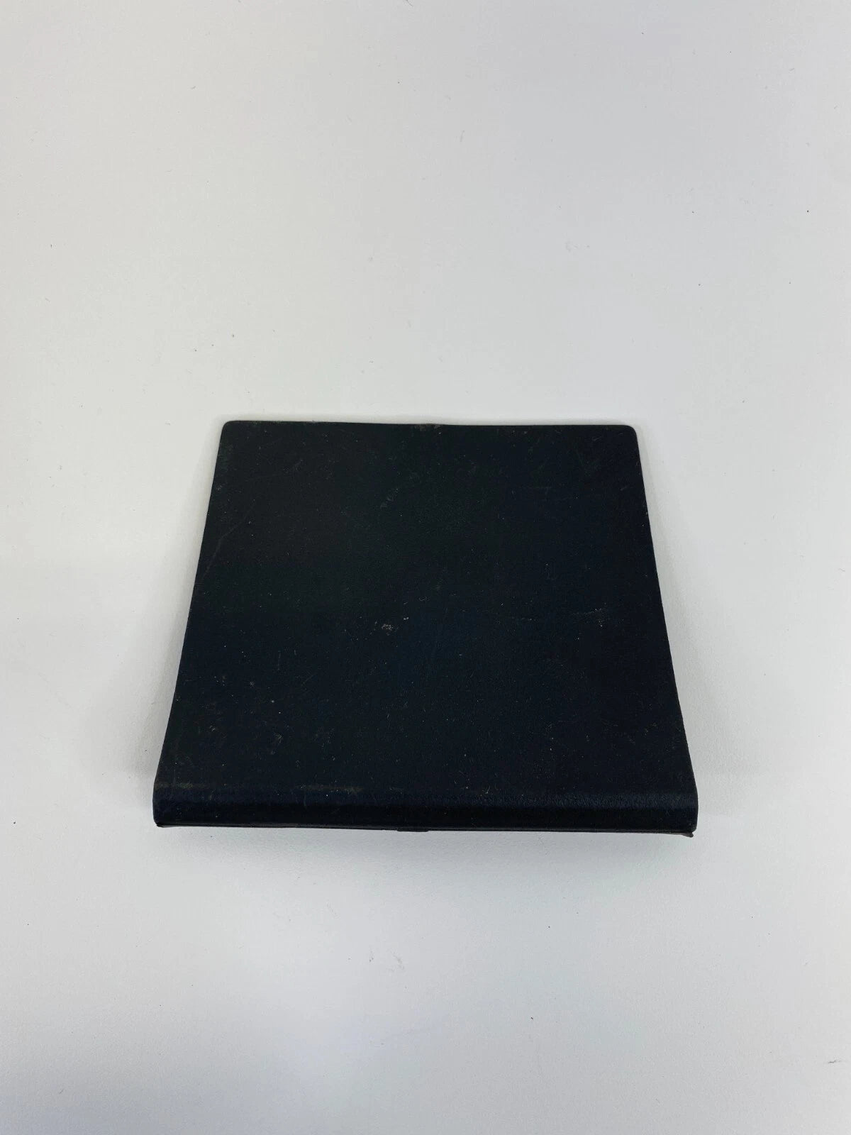 2010-2012 DODGE CALIBER CENTER FRONT CENTER DASH COMPARTMENT RUBBER MAT OEM