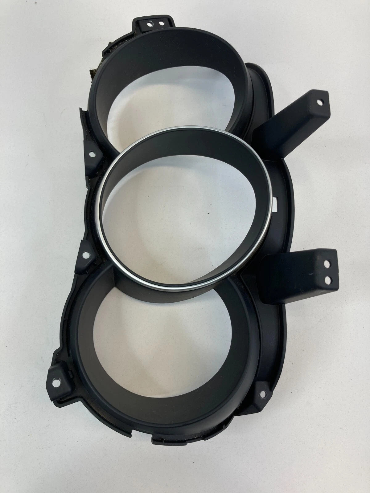 2010 KIA FORTE SEDAN SPEEDOMETER INSTRUMENT CLUSTER COVER BEZEL TRIM 84832-1M200
