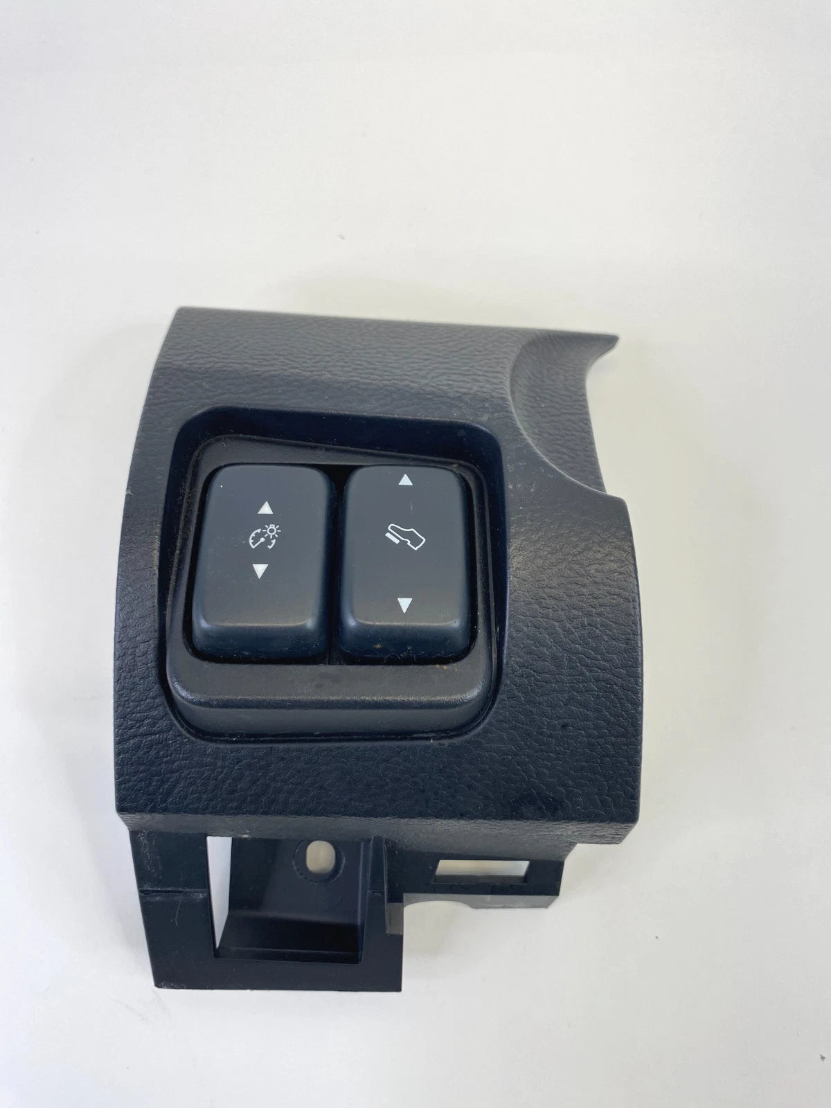 2010-2012 FORD TAURUS DASH DIMMER & POWER PEDAL BUTTON SWITCH AG13-54044L54 OEM