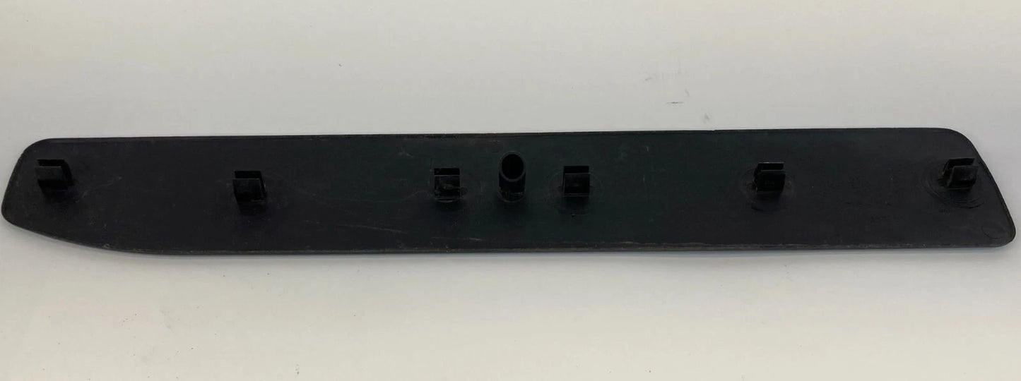2001-2005 CHRYSLER PT CRUISER FRONT RIGHT SIDE STEP MOLDING TRIM 0SF34TRMAA OEM