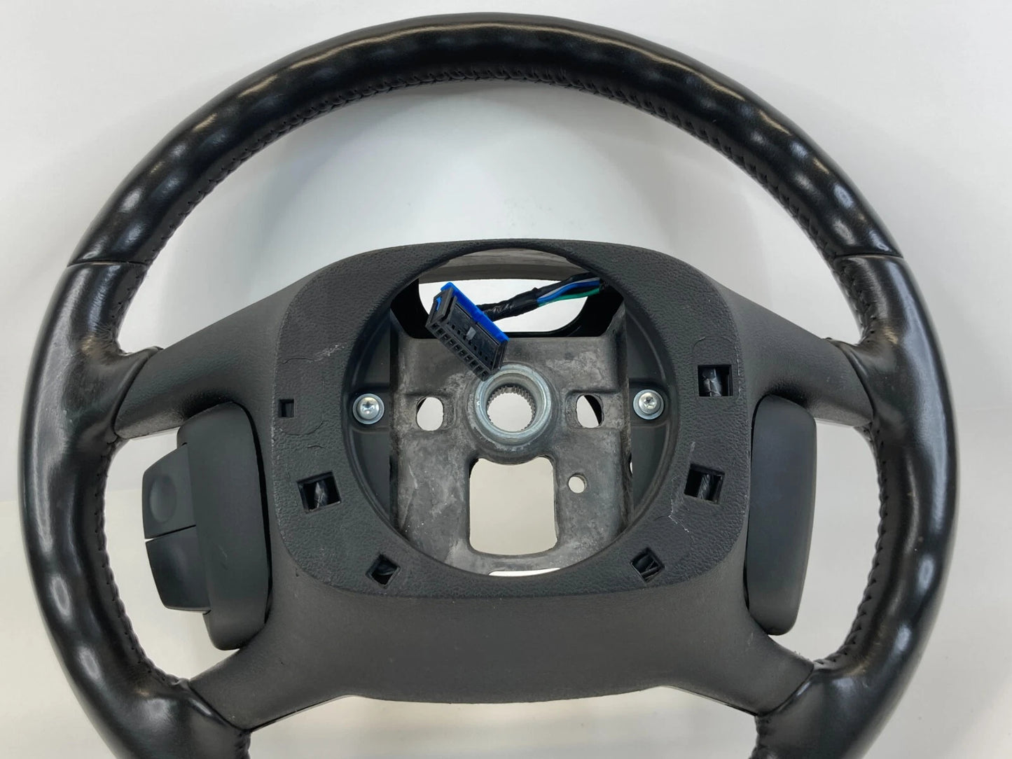 2007 2008 2009 SUZUKI XL-7 XL7 STEERING WHEEL W/ CRUISE & AUDIO CONTROL SWITCH