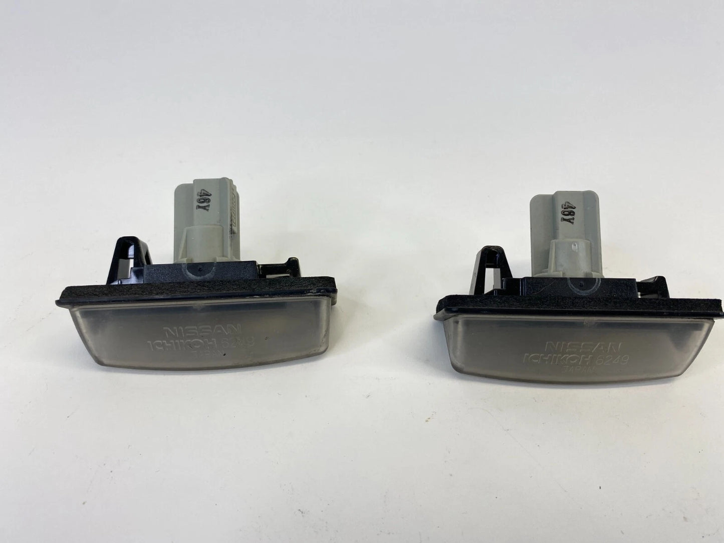 2013-2018 NISSAN ALTIMA REAR TRUNK LICENSE PLATE LIGHT LAMP PAIR SET OEM