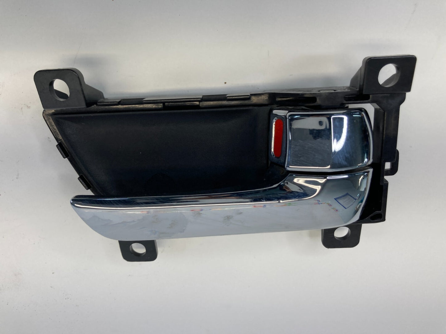 2011 2012 2013 Kia Sorento Rear Right Side Interior Inner Door Handle OEM