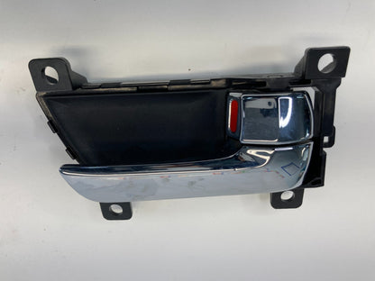 2011 2012 2013 Kia Sorento Rear Right Side Interior Inner Door Handle OEM