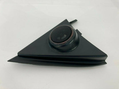 2003-2006 KIA SORENTO FRONT RIGHT PASSENGER SIDE TWEETER COVER TRIM 96350-3E500