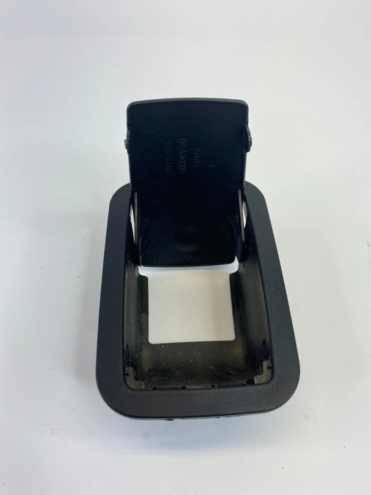 2011-2019 CHEVROLET CRUZE REAR SEAT CHILD SAFETY ANCHOR HOOK COVER 5034901 OEM
