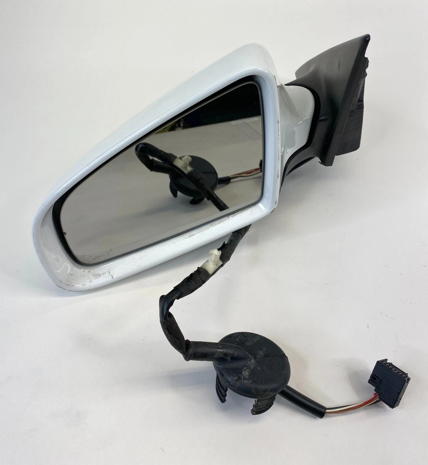 2006-2008 AUDI A3 SIDE VIEW POWER MIRROR FRONT LEFT DRIVER SIDE E1010754 OEM