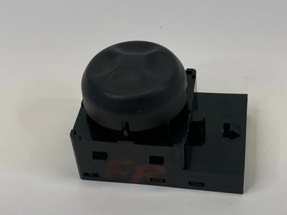 2007-2009 GMC YUKON FRONT RIGHT SEAT POWER LUMBAR CONTROL SWITCH 15785408 OEM