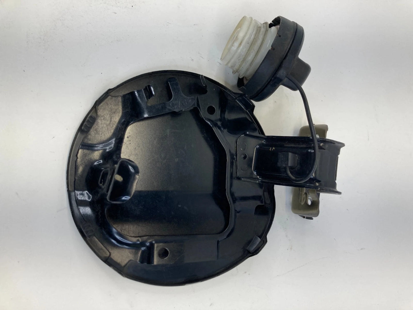 2015-2020 HONDA FIT HATCHBACK FUEL FILLER DOOR GAS LID CAP COVER OEM