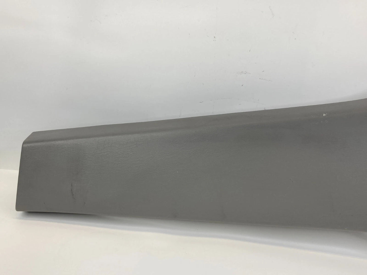 01-07 TOYOTA HIGHLANDER DRIVER LEFT CENTER B PILLAR LOWER GARNISH 62414-48010