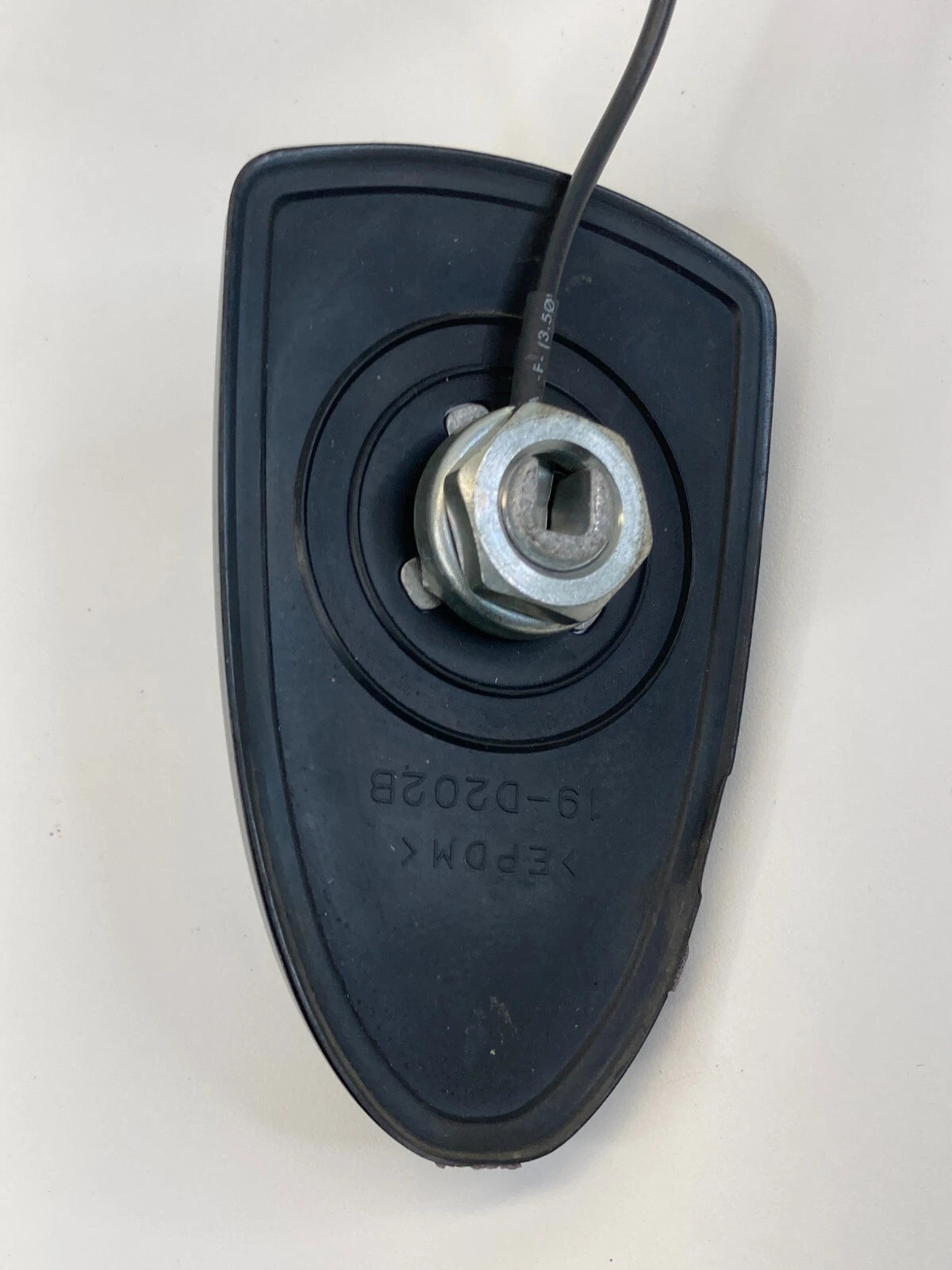 2007 2008 INFINITI G35 ROOF MOUNT SHARK FIN RADIO ANTENNA UNIT COVER 19D202B OEM