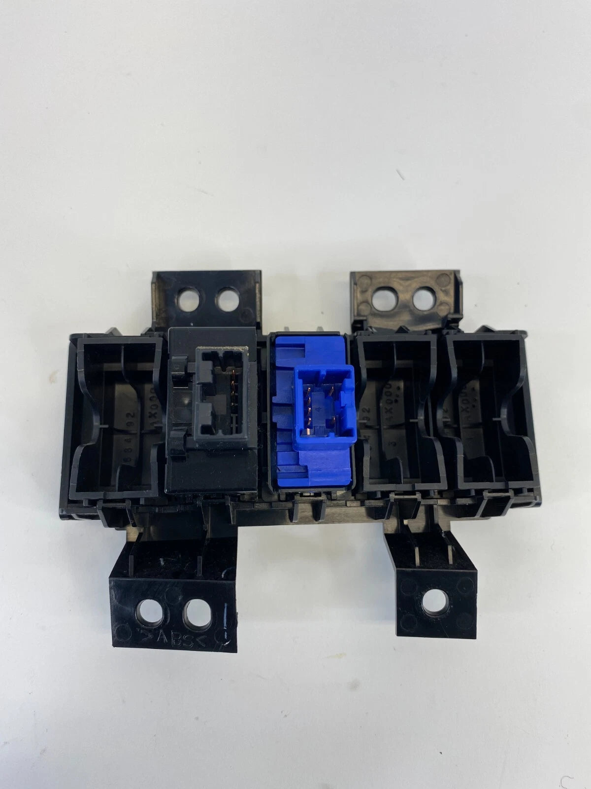 2003-2008 INFINITI FX35 FRONT CONSOLE VDC OFF SNOW CONTROL SWITCH OEM 68492AX000