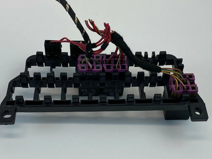 1998-2010 VOLKSWAGEN BEETLE 2.0L RELAY PLATE FUSE BOX MOUNT BRACKET 8D0-937-503