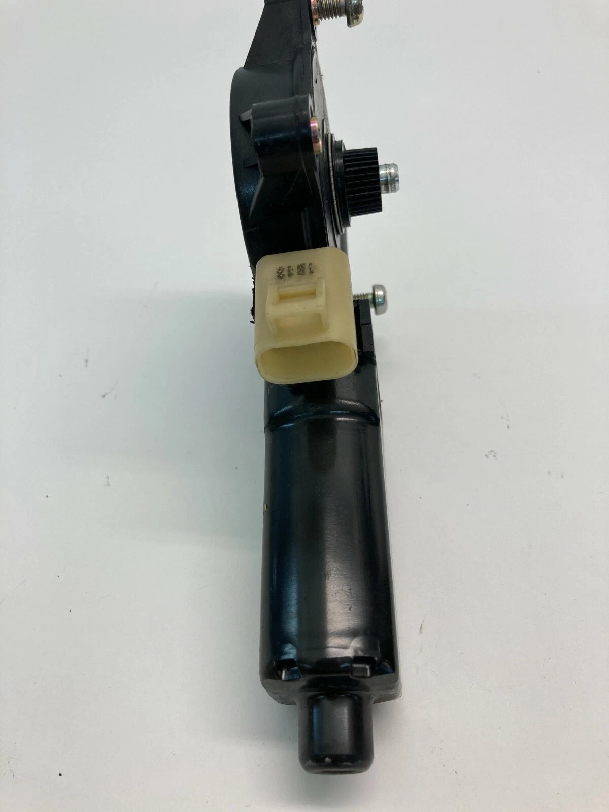 1999-2005 PONTIAC GRAND AM REAR RIGHT SIDE POWER WINDOW MOTOR RR RH OEM