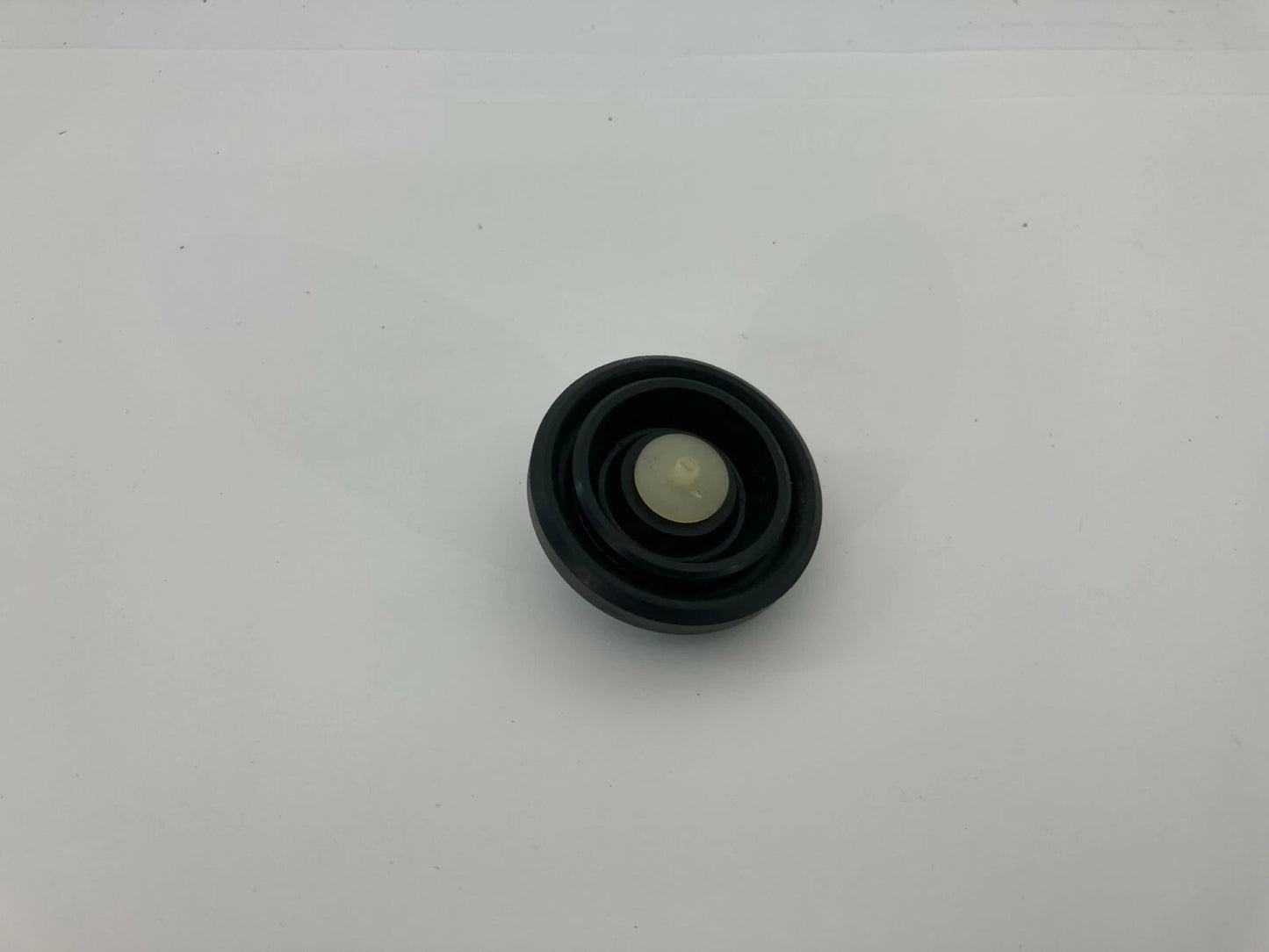 1997-2001 TOYOTA CAMRY BRAKE MASTER CYLINDER FLUID RESERVOIR CAP COVER OEM
