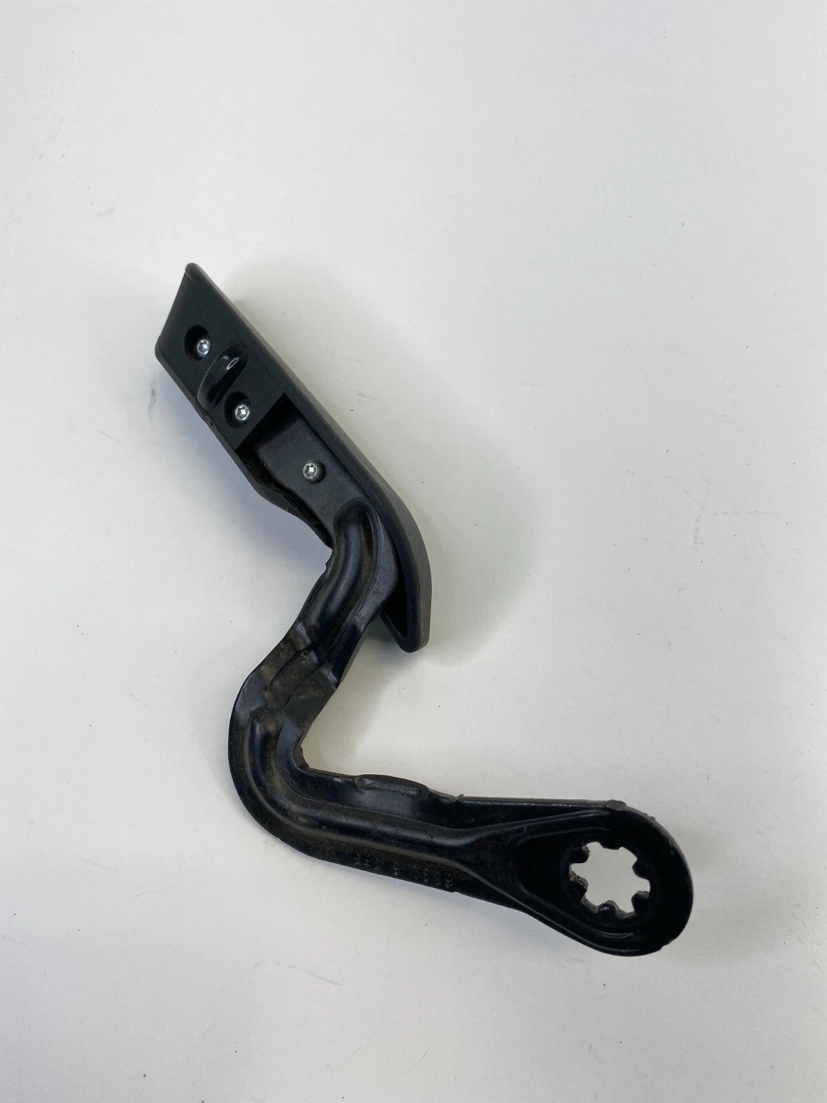 2013-2015 CHEVROLET MALIBU FRONT RIGHT SEAT RECLINE ADJUST HANDLE COVER TRIM OEM