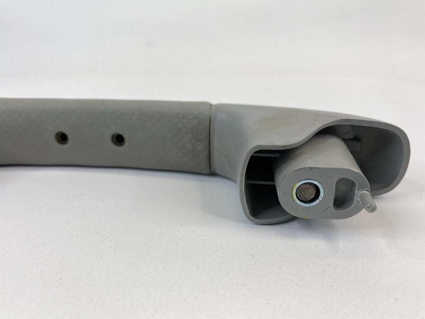 03-05 HONDA PILOT ROOF 2ND ROW REAR LEFT GRAB GRIP HANDLE ASSIST BAR W/ LIGHT