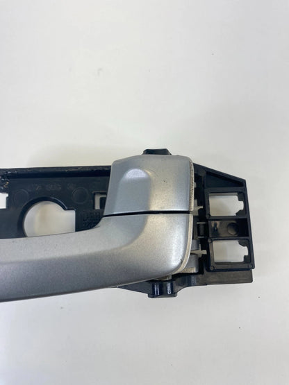 05-10 KIA SPORTAGE FRONT RIGHT PASSENGER INNER DOOR HANDLE SILVER OEM 82613-1F00