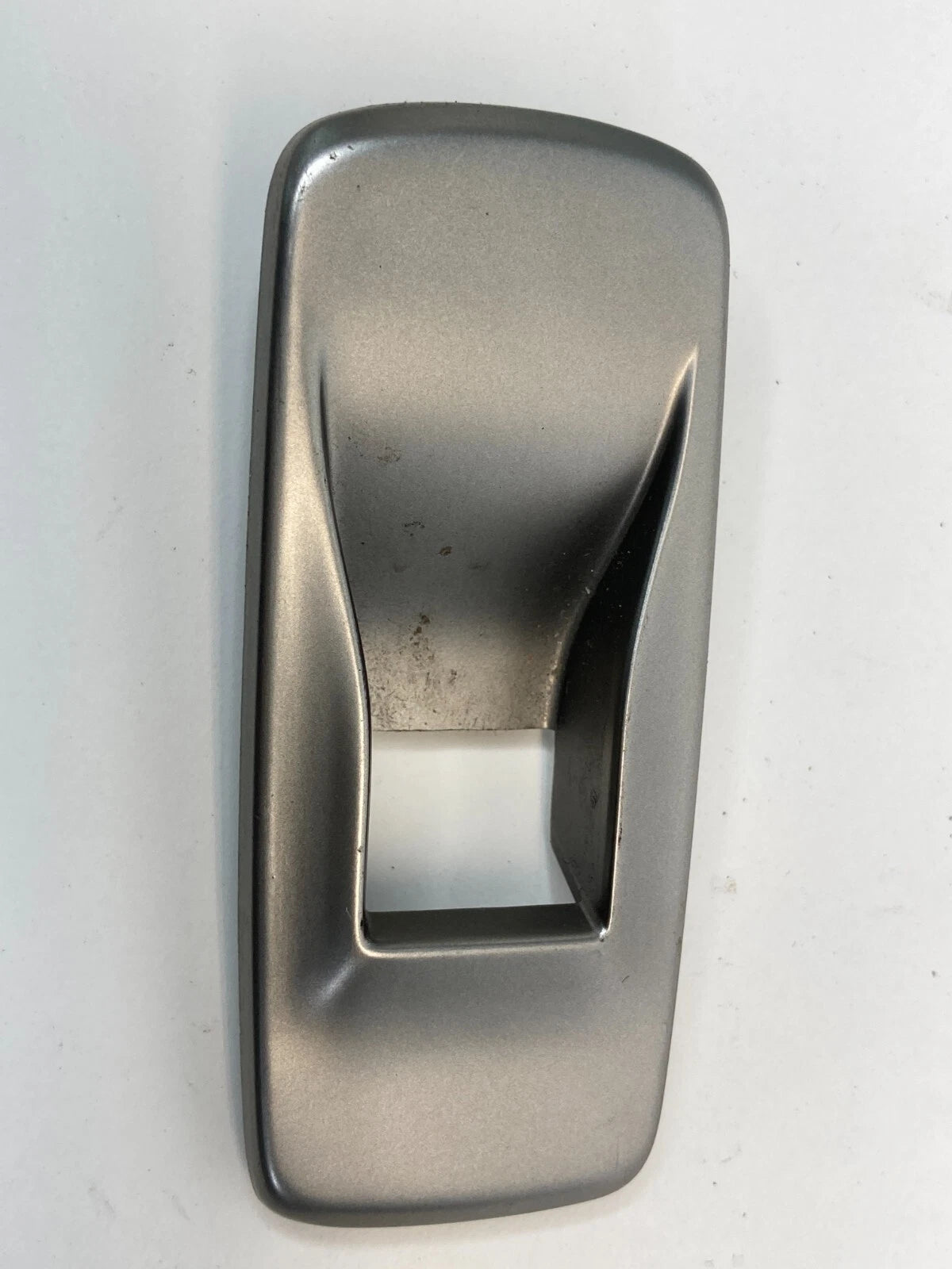 2009-2011 JAGUAR XF REAR RIGHT SIDE WINDOW SWITCH BEZEL COVER SILVER OEM