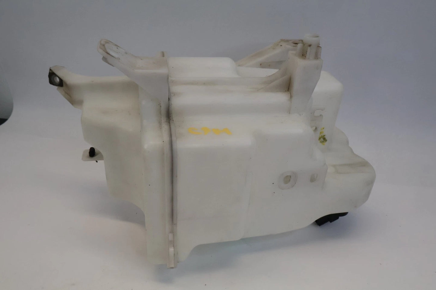 2010-2013 SUZUKI KIZASHI FRONT WINDSHIELD WASHER RESERVOIR BOTTLE 38403-57L10