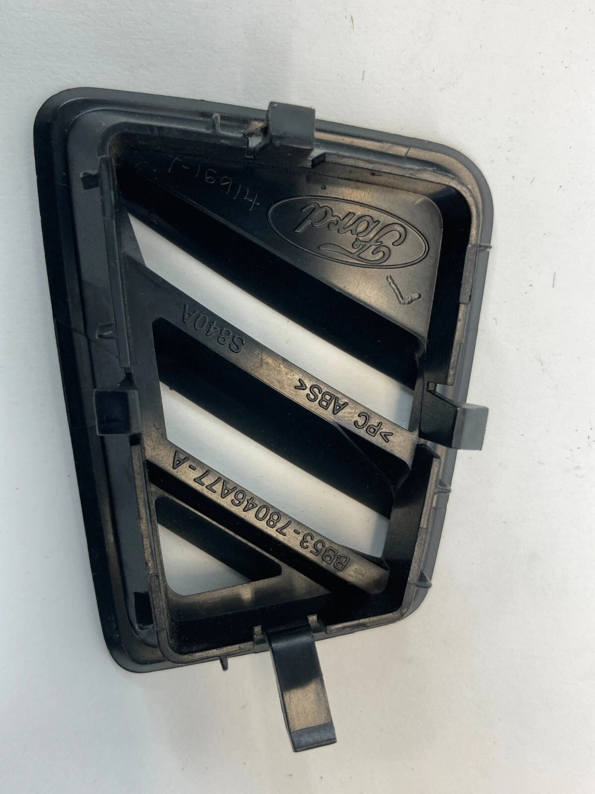 13-19 FORD POLICE INTERCEPTOR UTILITY DASH LEFT AC AIR VENT DEFROSTER GRILLE OEM